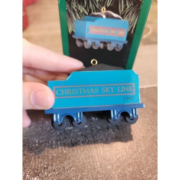 Hallmark 1992 Skyline coal car ornament Xmas Decor train - Picture 2 of 5